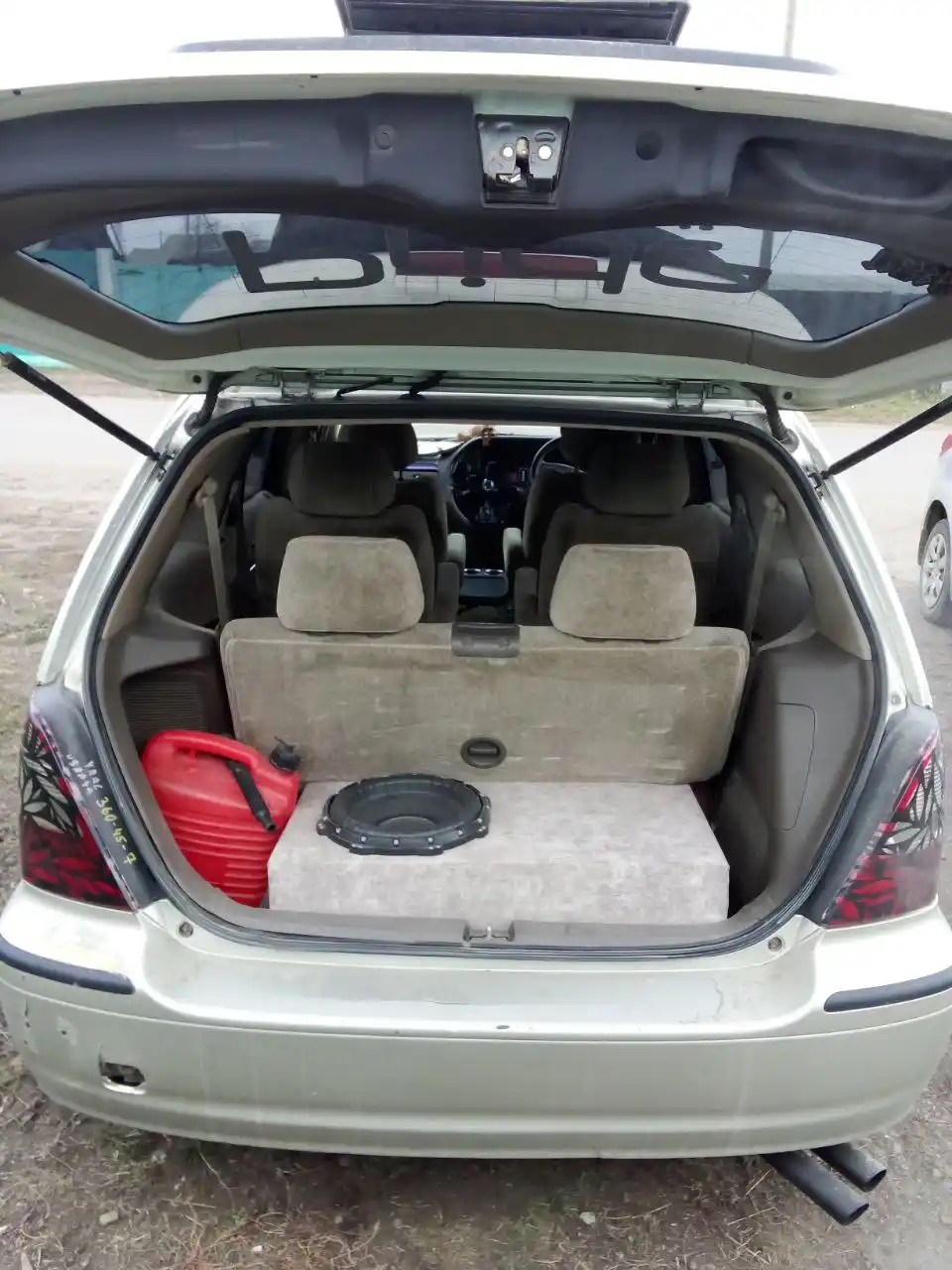 Продам Хонду Одиссей ra8 3л