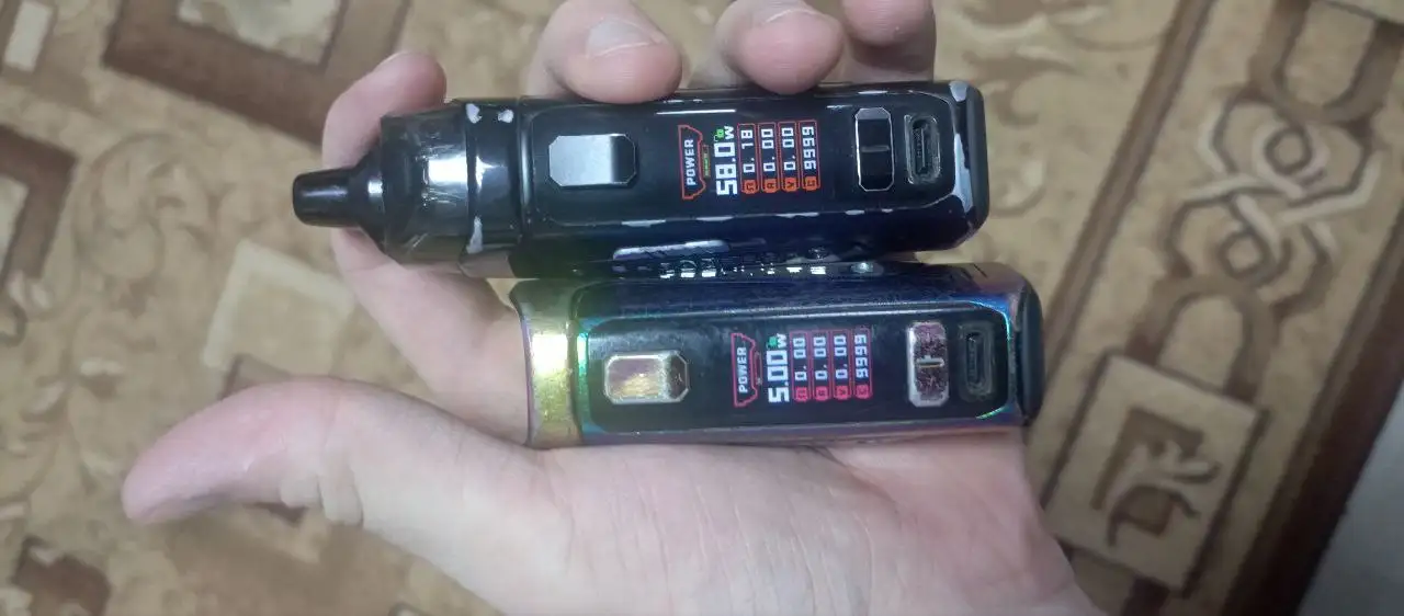 Продажа двух устройств Б60 - Вейпы (Электроника) в Тюмень