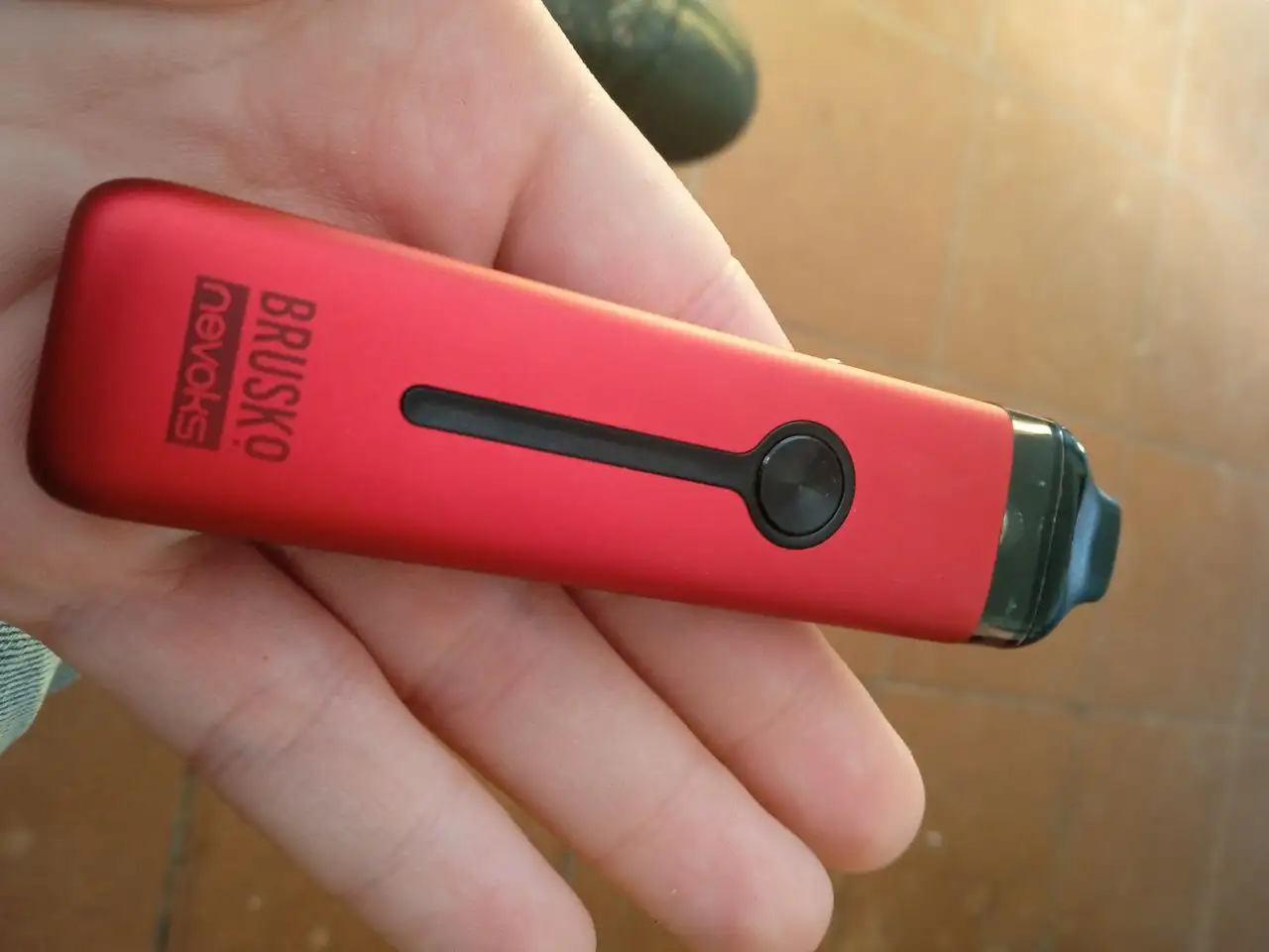 Невокс бруско в отличном состоянии - Вейпы (Электроника) в Тюмень