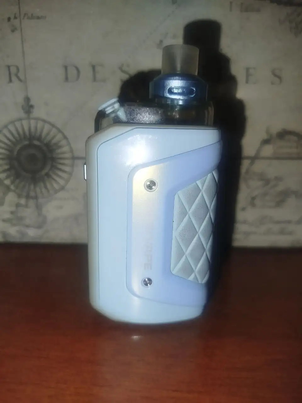 Кроссовки в отличном состоянии - Кроссовки (Одежда) в Тюмень