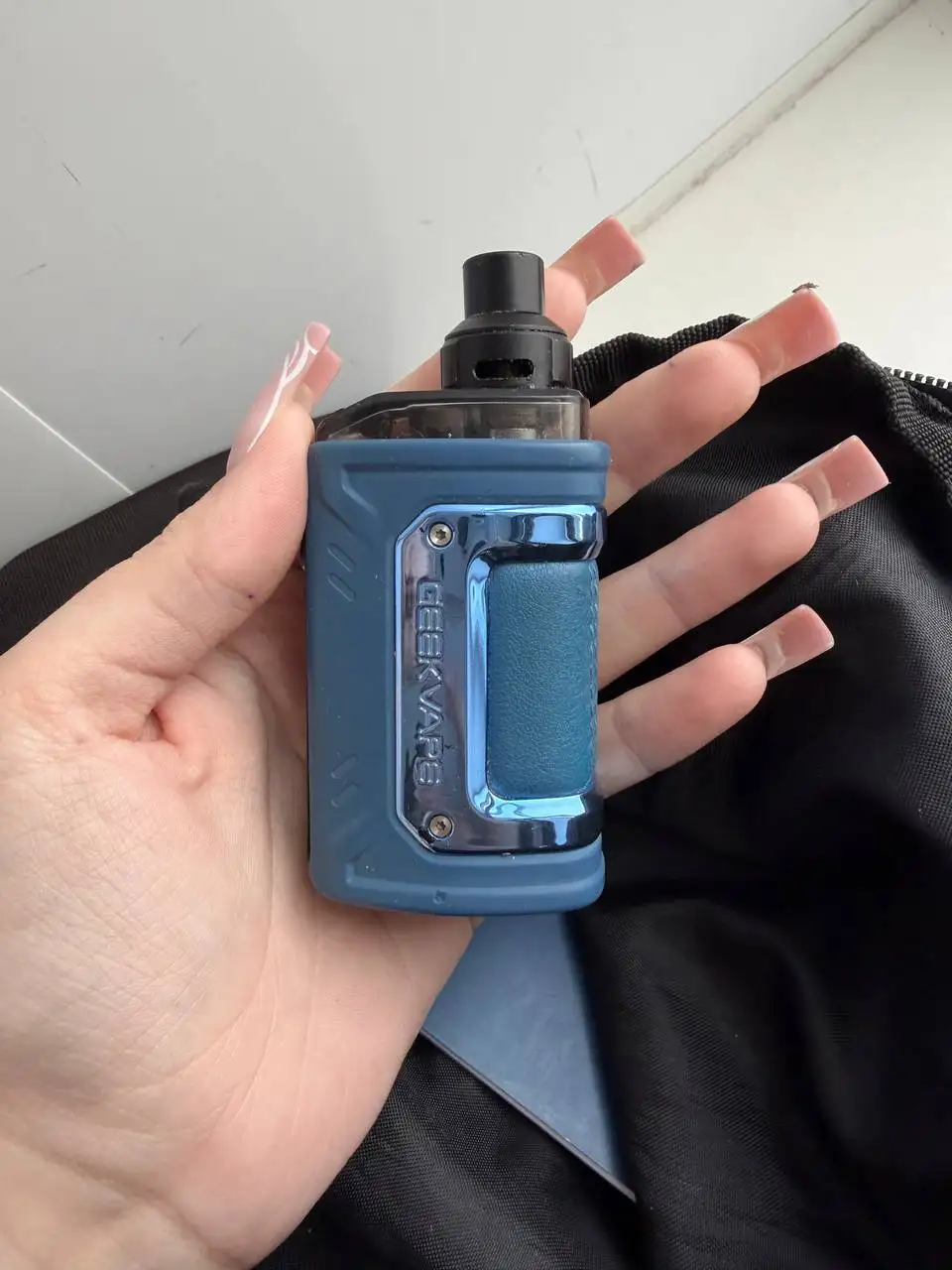 Продажа Aegis Hero 3 - Вейпы (Электроника) в Тюмень