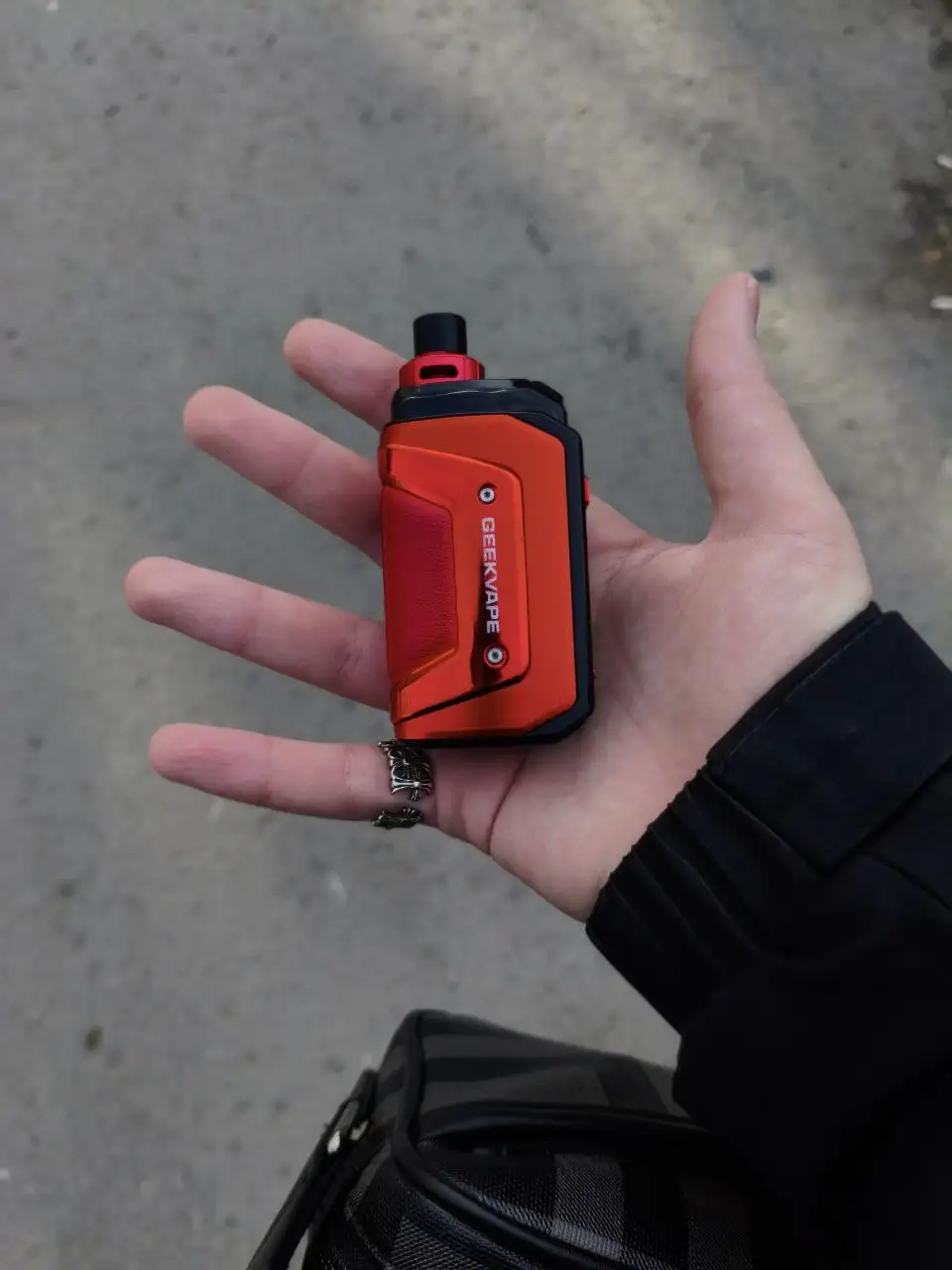 Продам Хиро 5 красный в отличном состоянии - Вейп (Электроника) в Тюмень