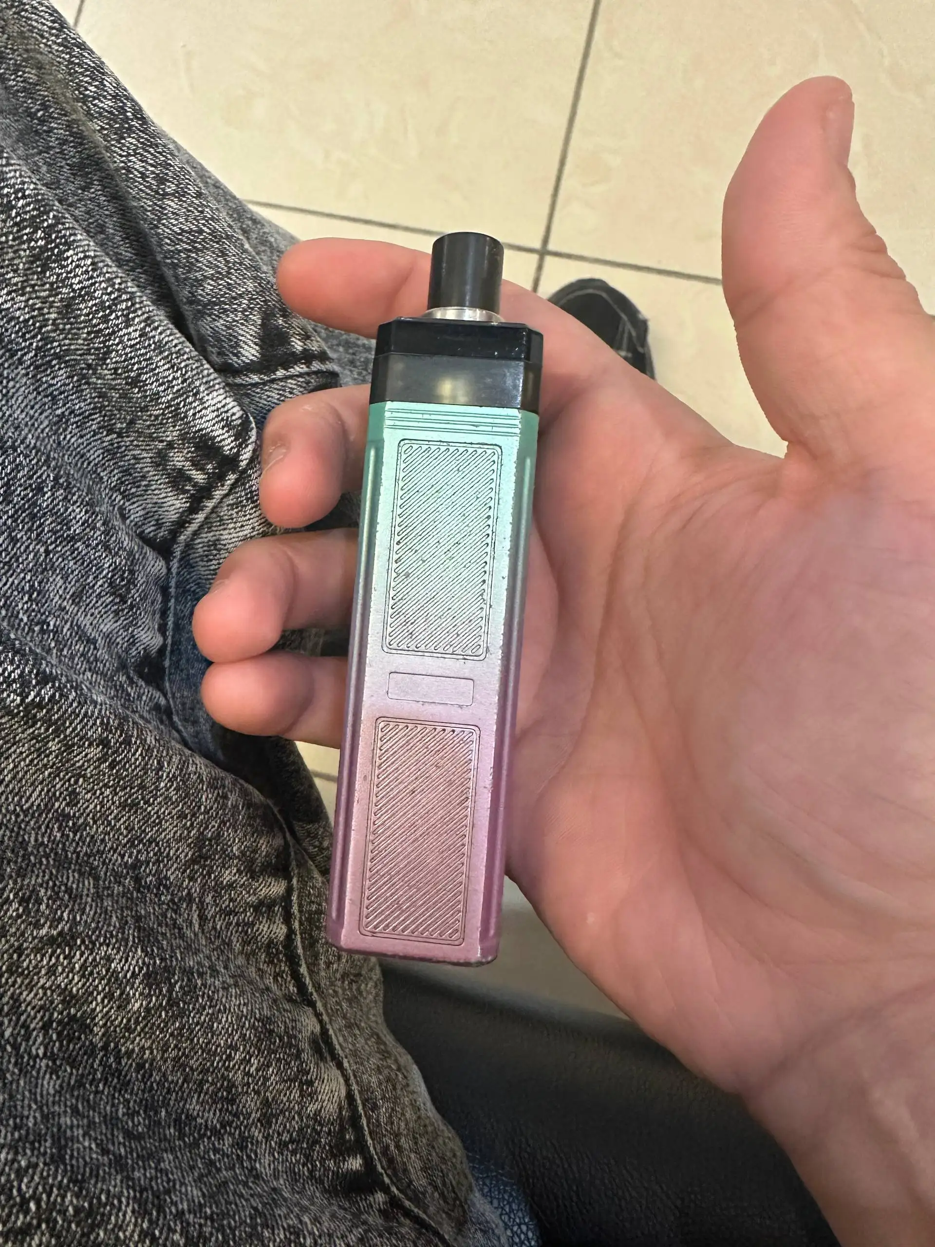 Продажа наушников под и майк at 2020 - Наушники (Электроника) в Тюмень