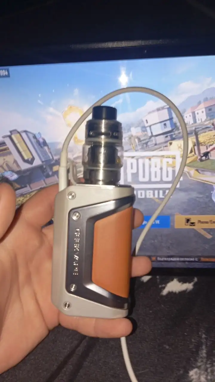 Легенда 3 в новом состоянии + 2 шоколадки - Вейпы и электронные сигареты (Хобби и отдых) в Тюмень