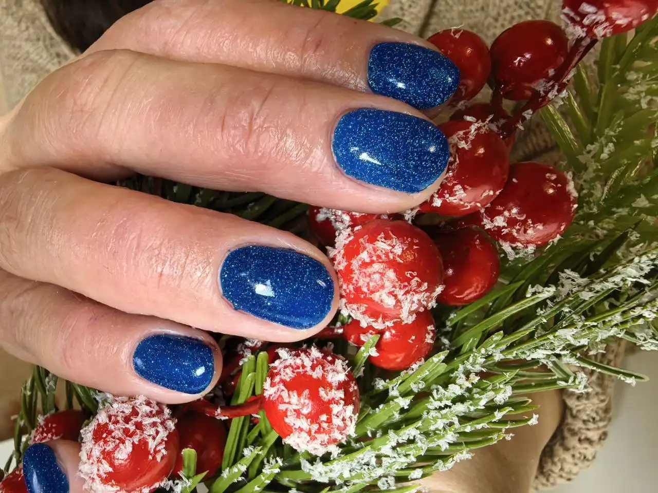 Требуются модели для наращивания и маникюра