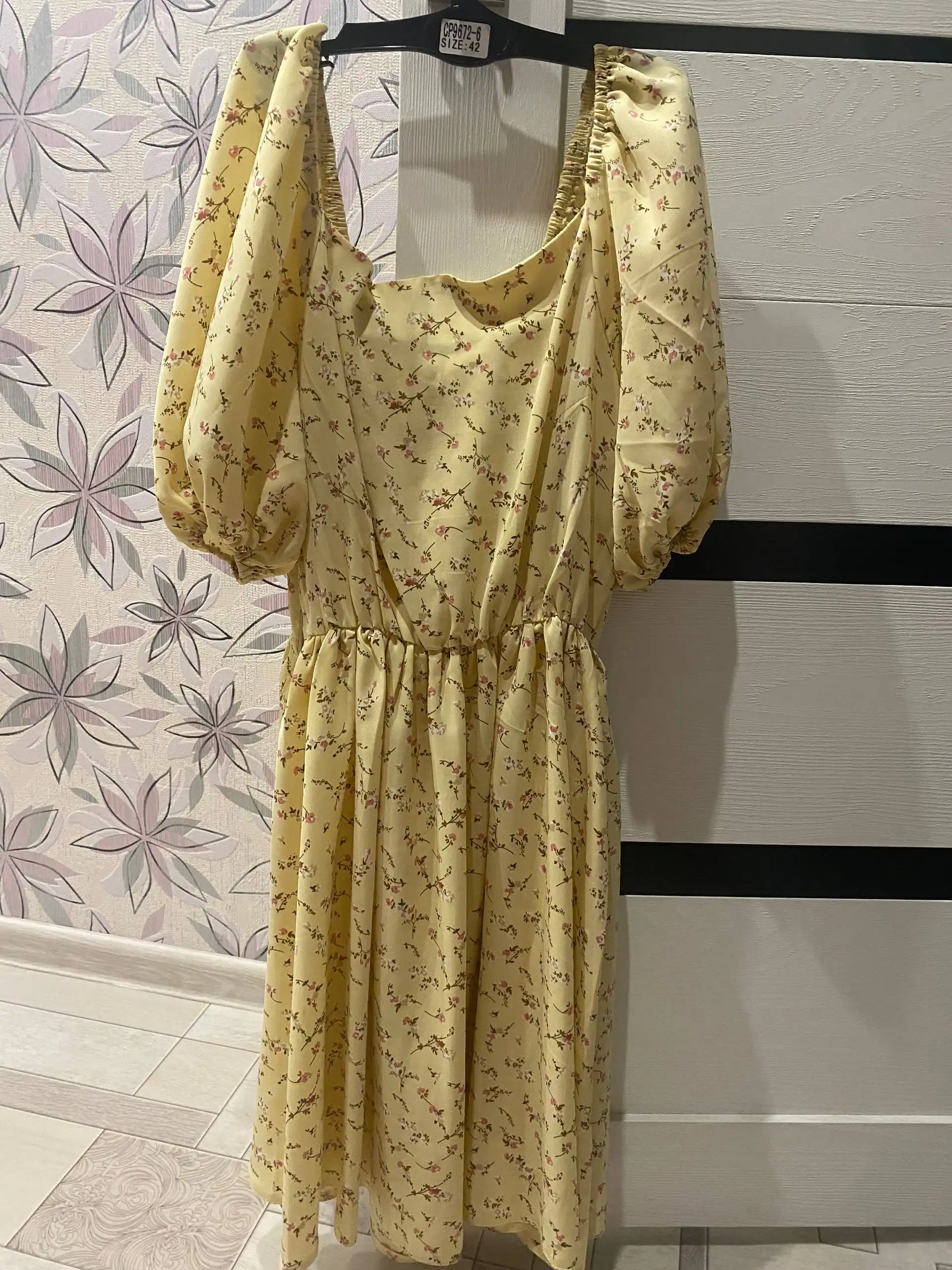 Продажа одежды в идеальном состоянии