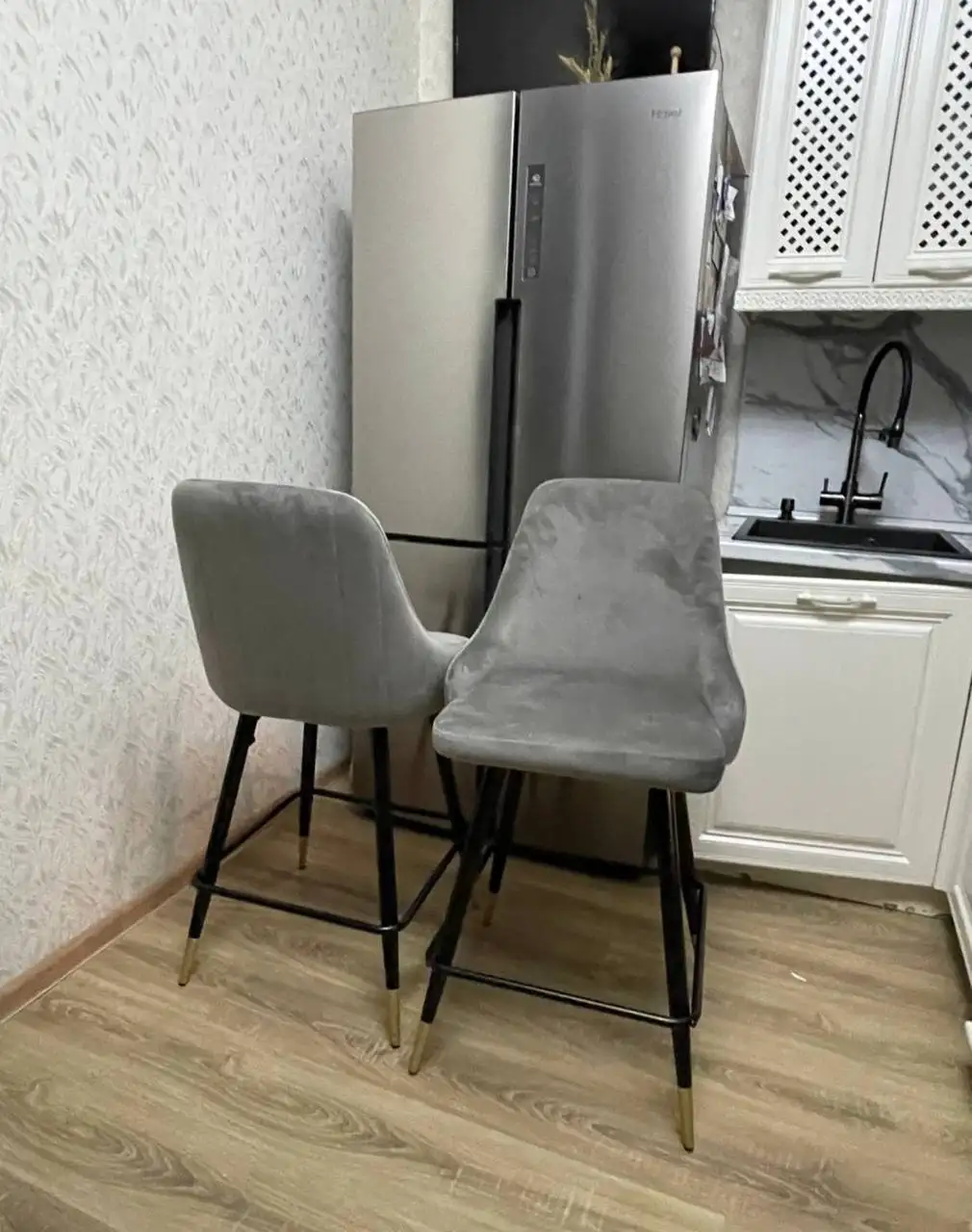 Продам новые барные стулья - Мебель (Для дома и дачи) в Москва