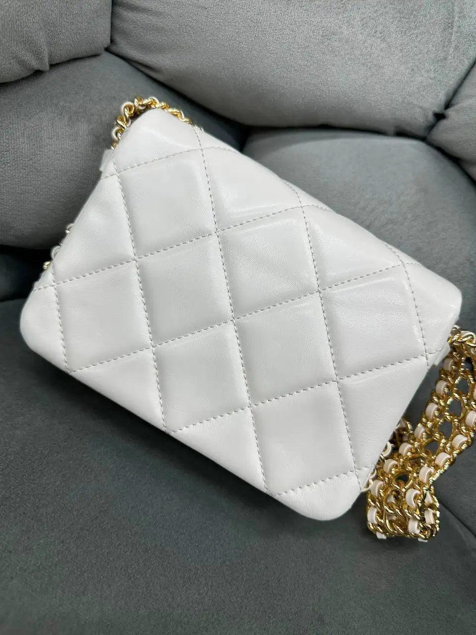Сумка Chanel оригинал состояние отличное - Аксессуары (Одежда) в Москва