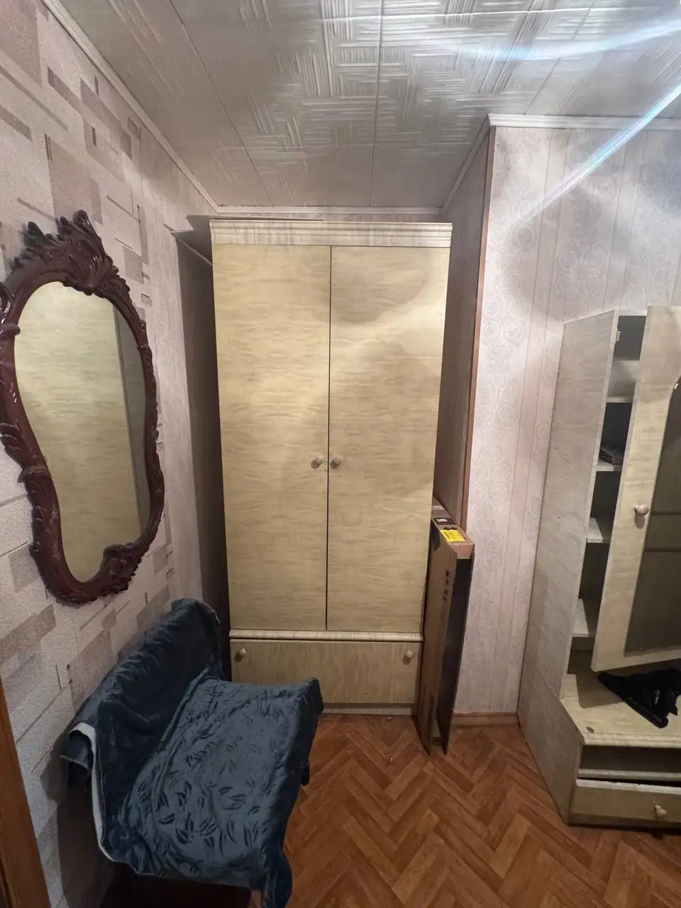 Продажа распашных шкафов (платяных) б/у - Барахолка в Москва