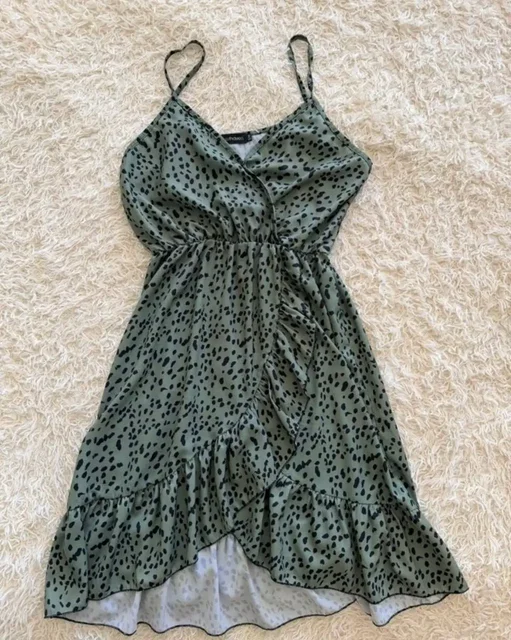Платье Musthaves, Италия, 44 размер - Одежда в Неизвестно