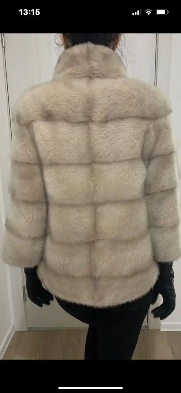 Норковый полушубок с перчатками