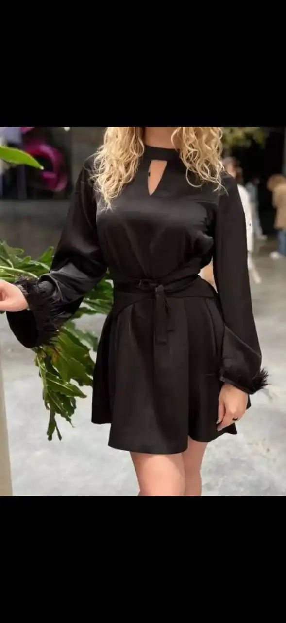 Платье и футболка женская