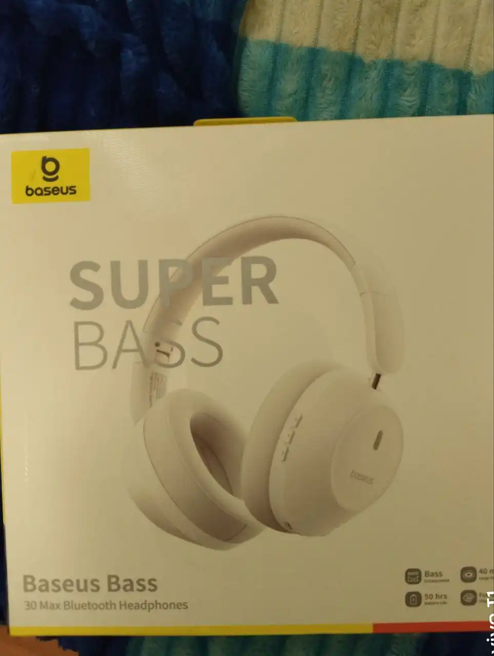 Продажа новых наушников