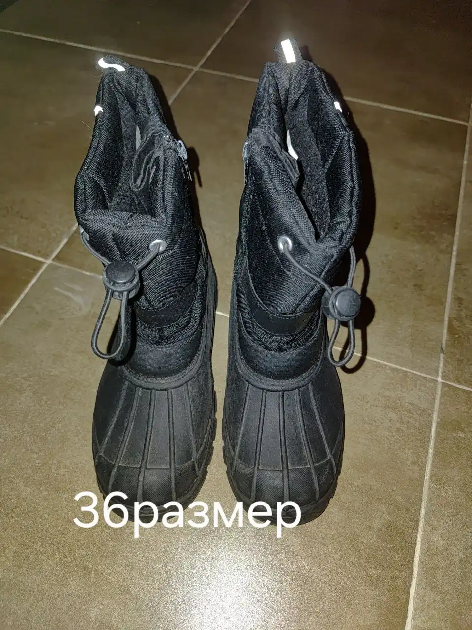 Продам детскую обувь после сына