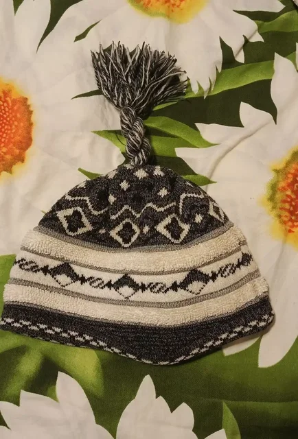 Детская зимняя шапка из Польши - Одежда в Москва