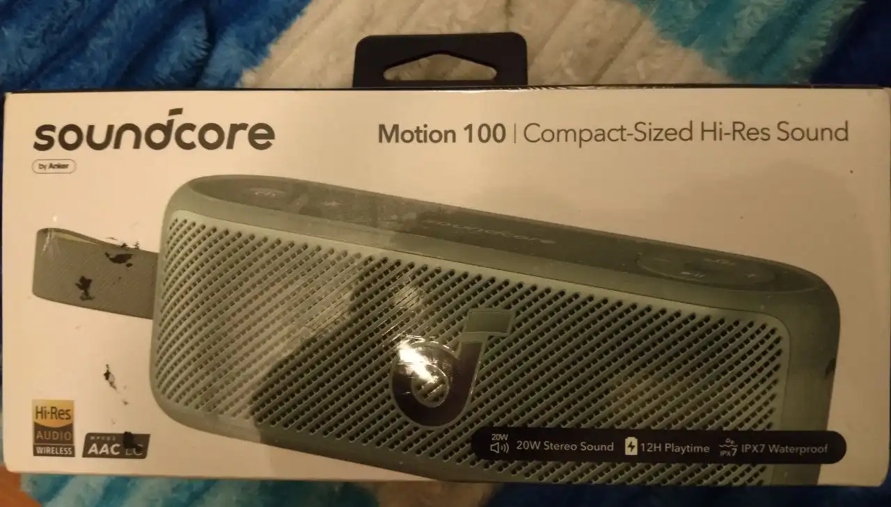 Продажа наушников и портативной колонки