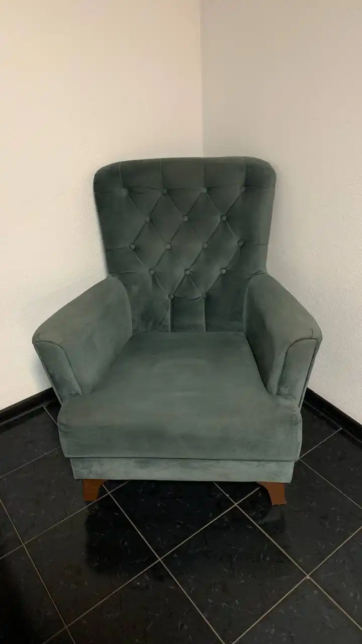 Продам по цене договоримся, срочно