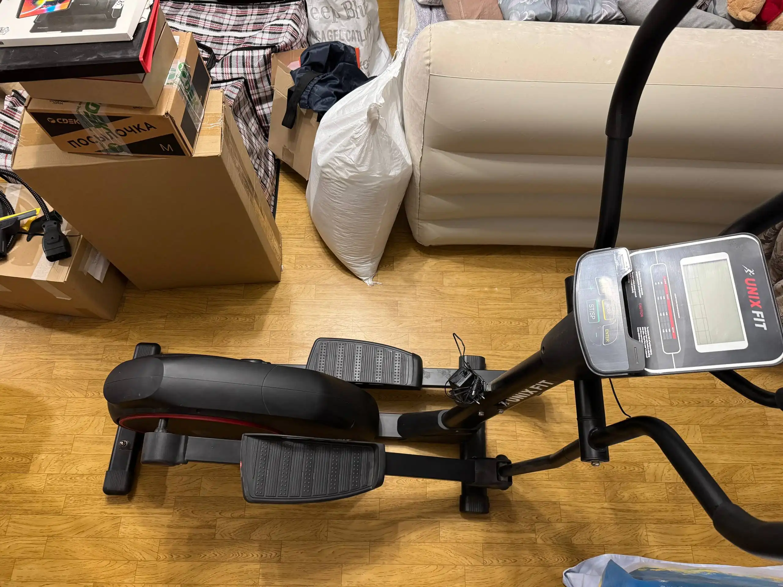 Эллиптический тренажер Unix Fit MV-420E