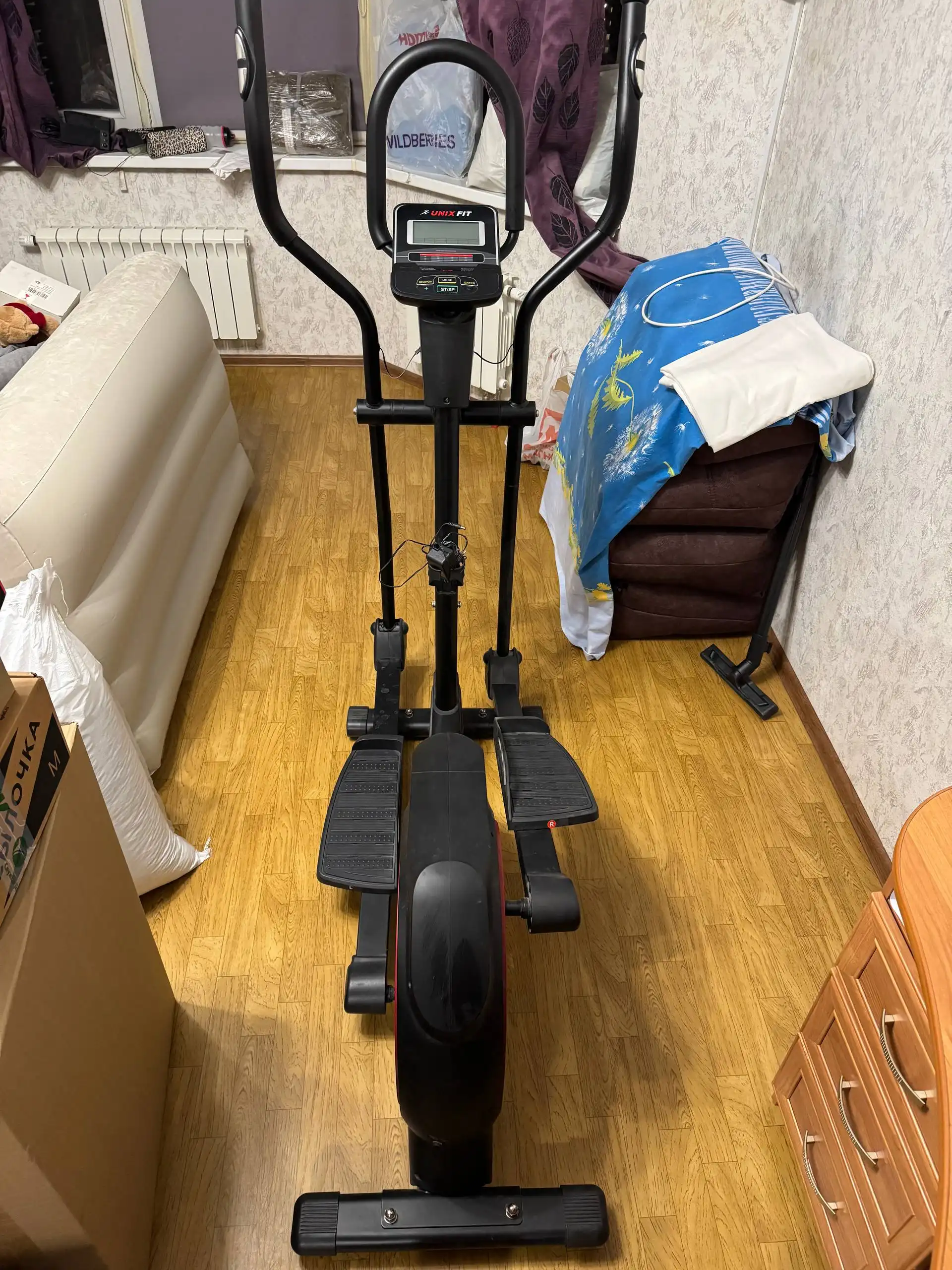 Эллиптический тренажер Unix Fit MV-420E