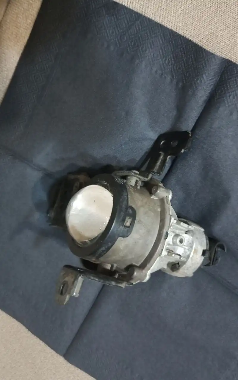 Противотуманная фара Kia Sportage б/у