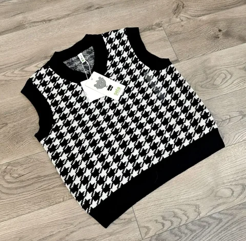 Жилетка Sela для девочки 152 размер - Одежда в Москва