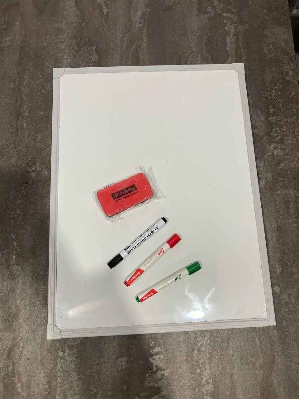 Продажа вещей из офиса при переезде