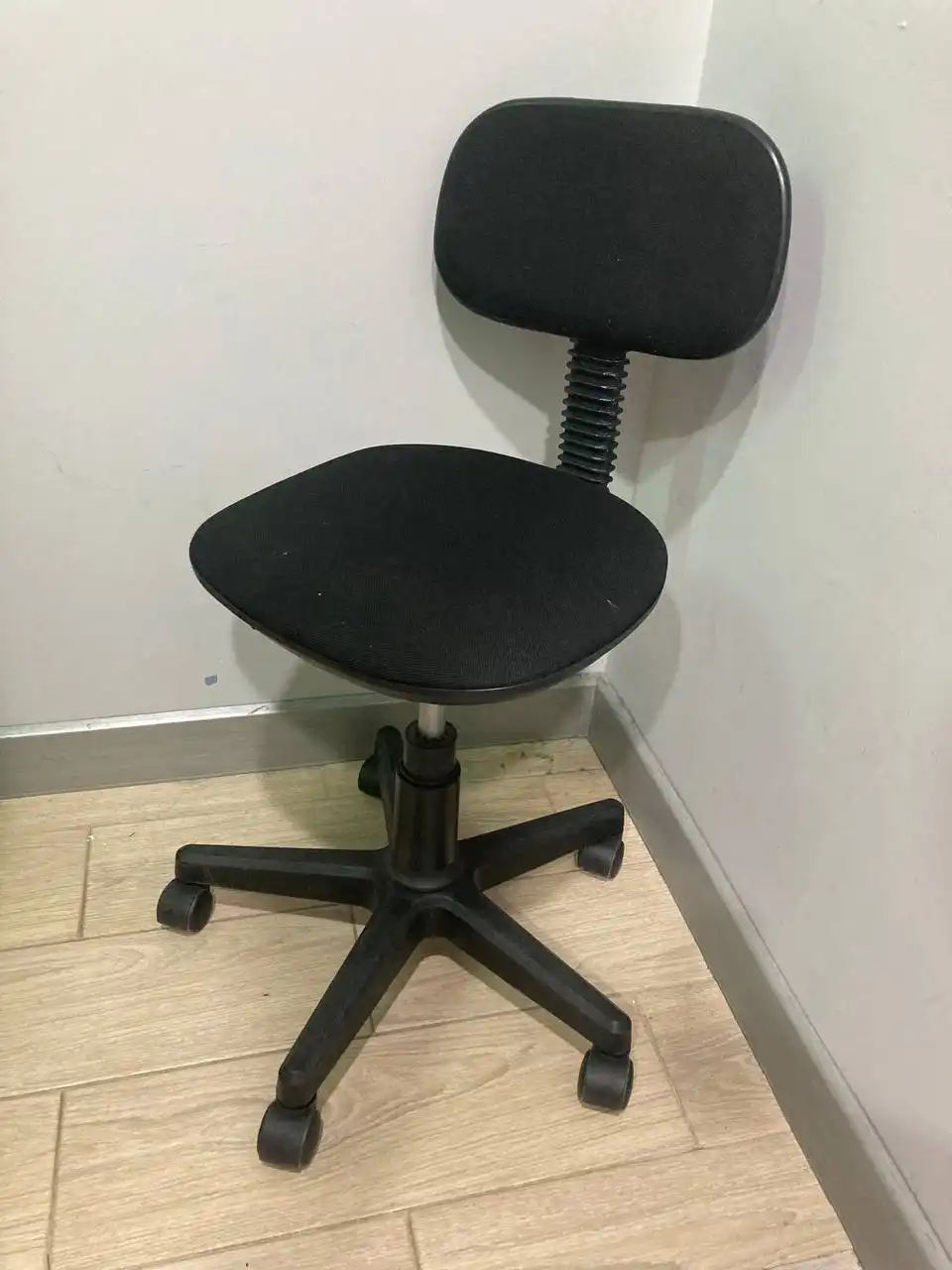 Продажа вещей из офиса при переезде