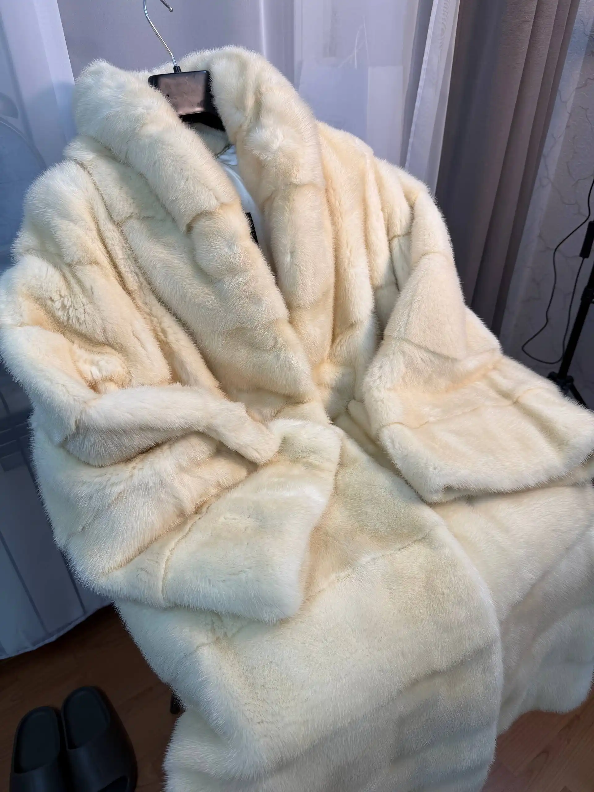 Норковая шуба в идеальном состоянии