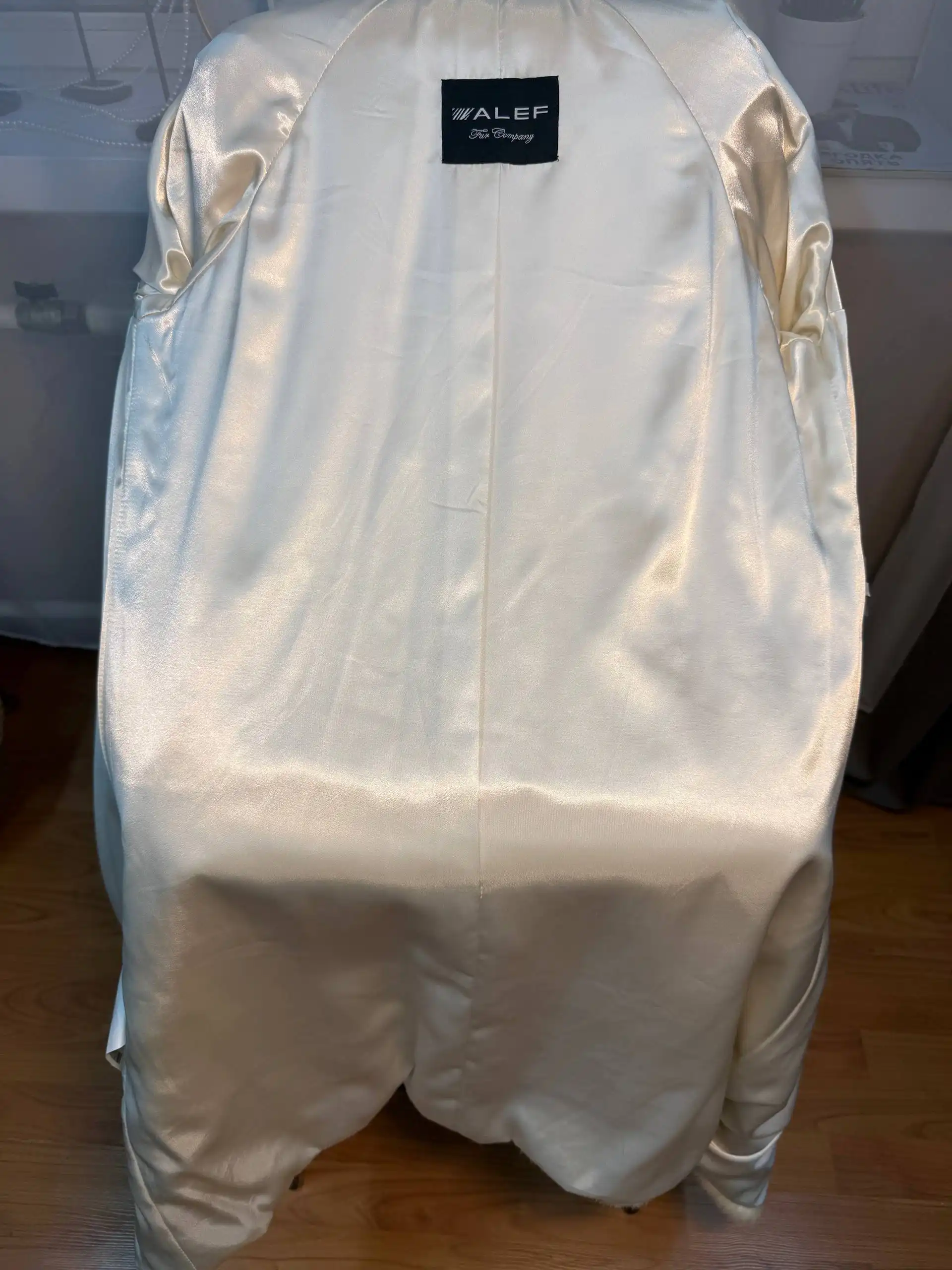 Норковая шуба в идеальном состоянии