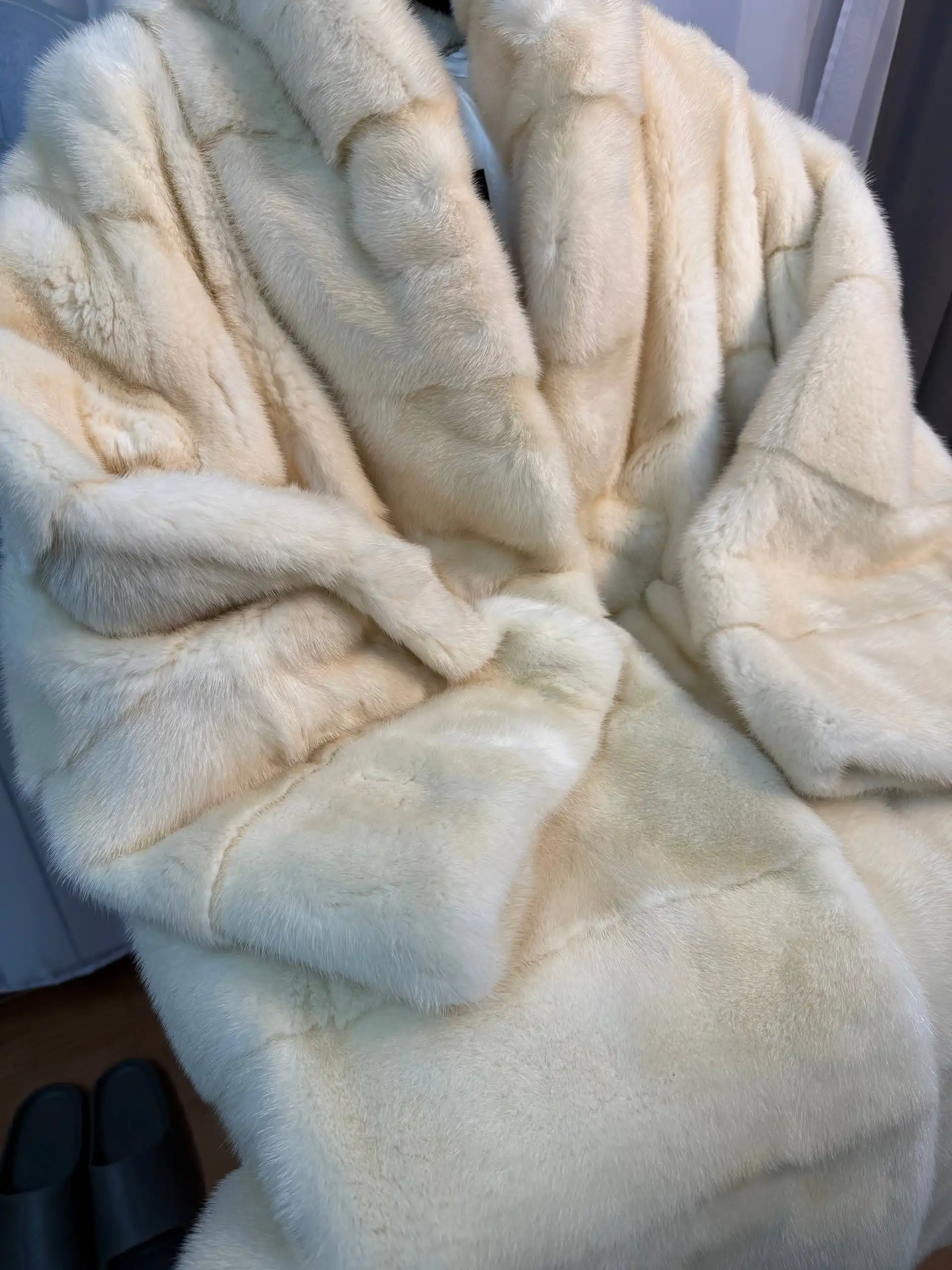 Норковая шуба в идеальном состоянии