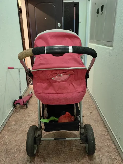 Коляска Brevi с люлькой после двух детей - Товары для детей в Москва