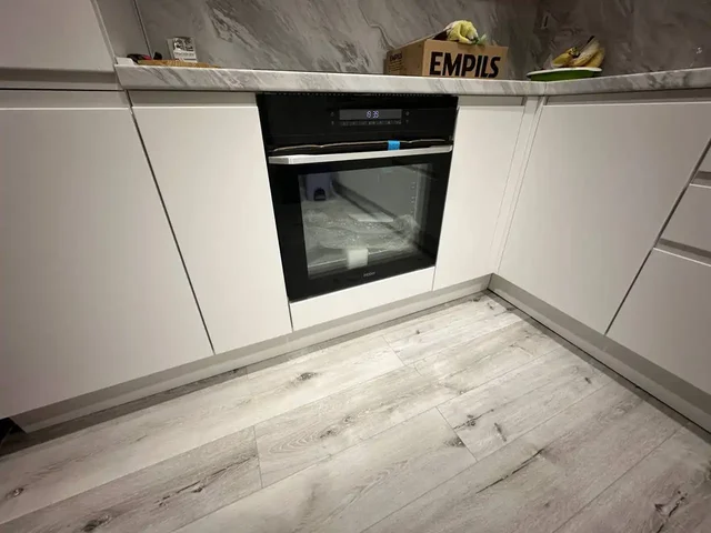 Продажа нового духового шкафа - Для дома и дачи в Москва