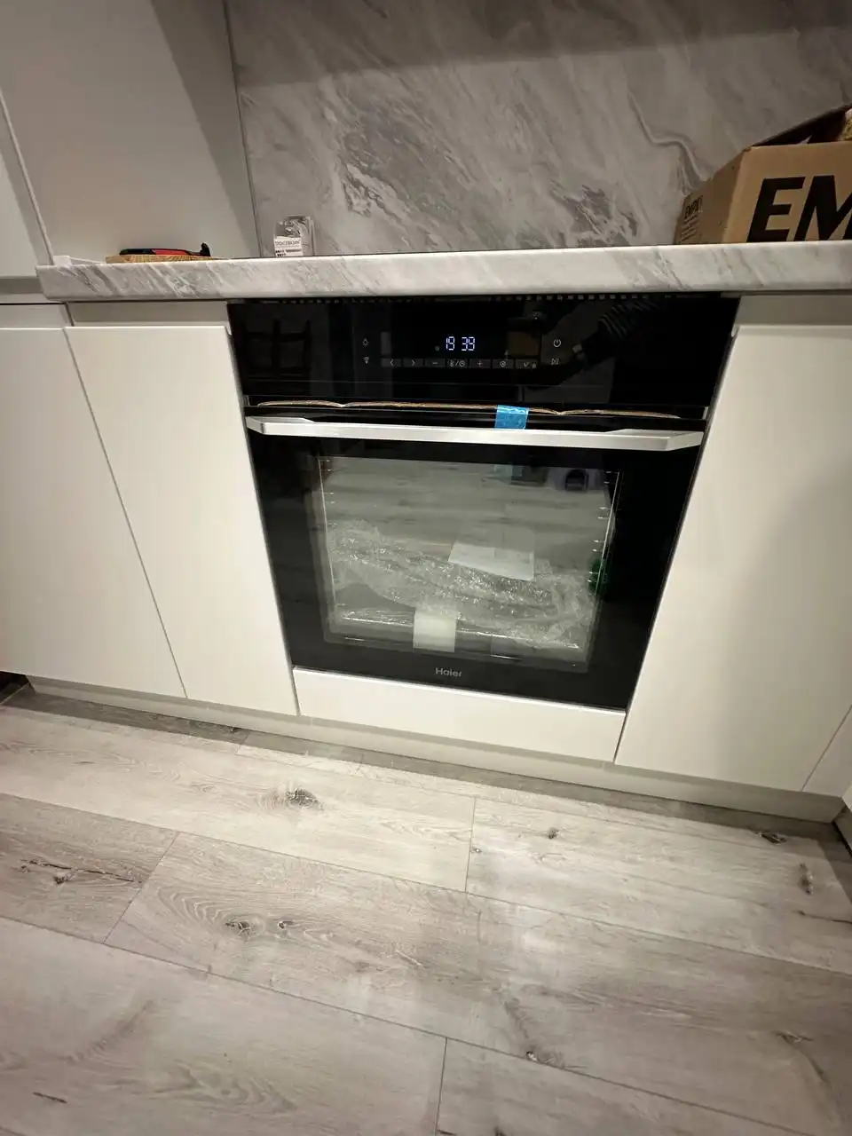 Продажа нового духового шкафа