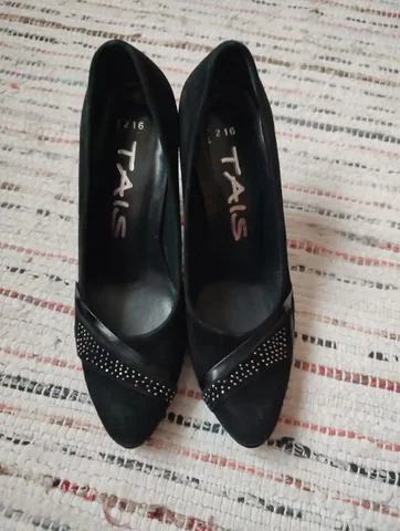 Бархатные туфли на каблуках 34 размер - Одежда в Москва