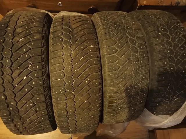 Шины зимние R16 4 шт. - Запчасти в Москва