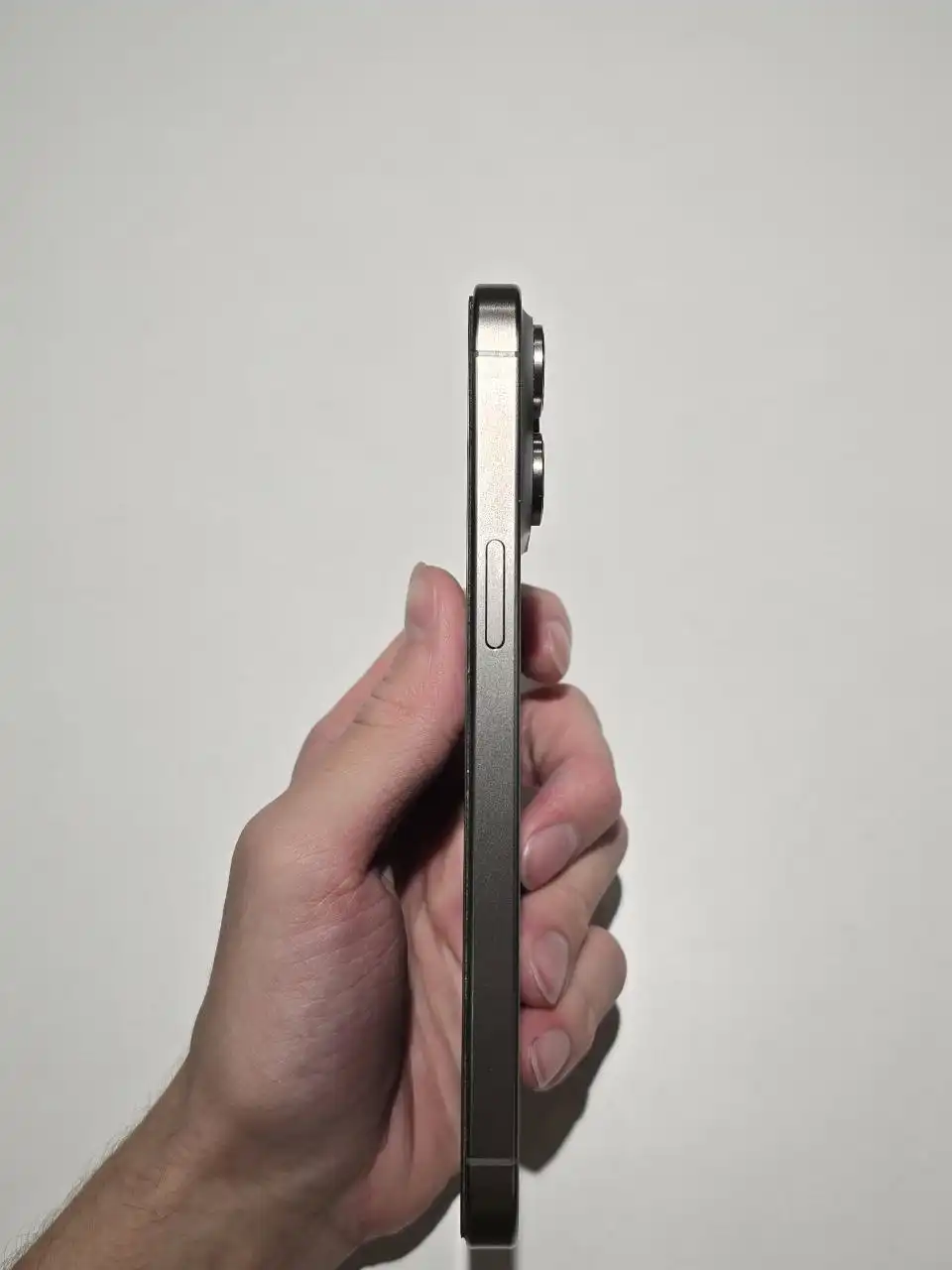 iPhone 15 Pro Max 256 Гб в идеальном состоянии