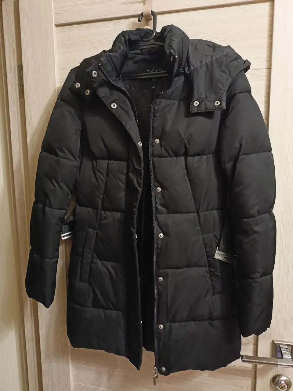 Теплый зимний пуховик Incity размер 40 xs