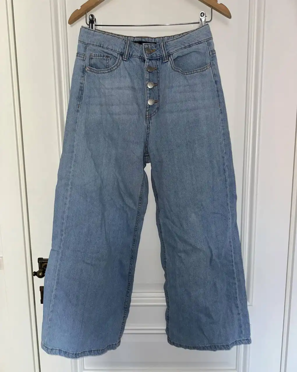 Женские штаны, брюки и джинсы разных цветов и размеров