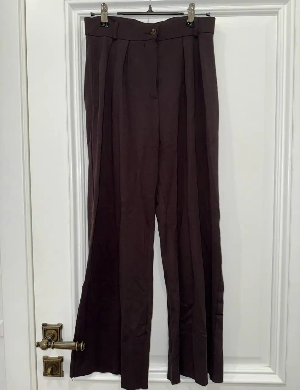 Женские штаны, брюки и джинсы разных цветов и размеров