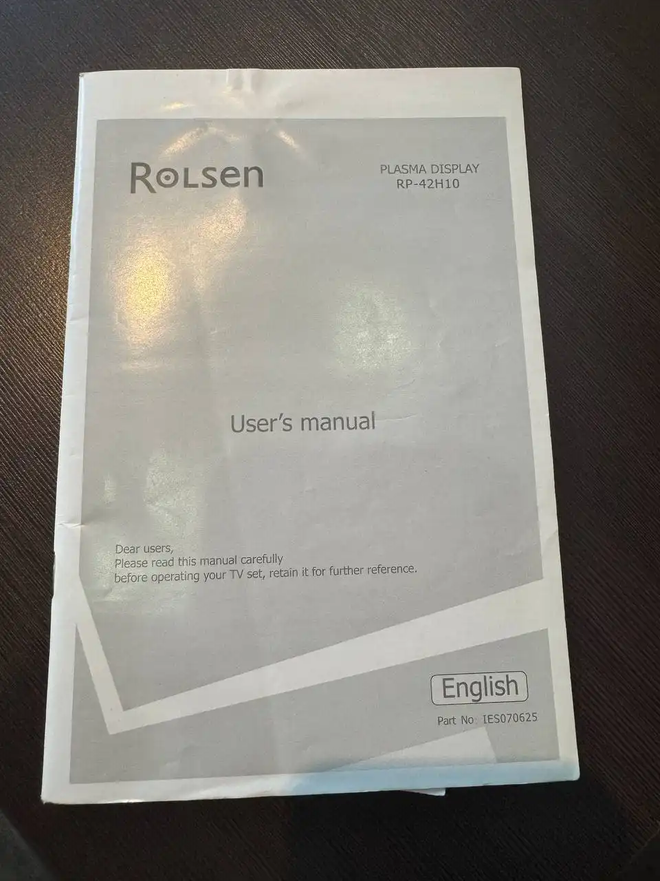 Продам телевизор Rolsen RP-42H10 в отличном состоянии