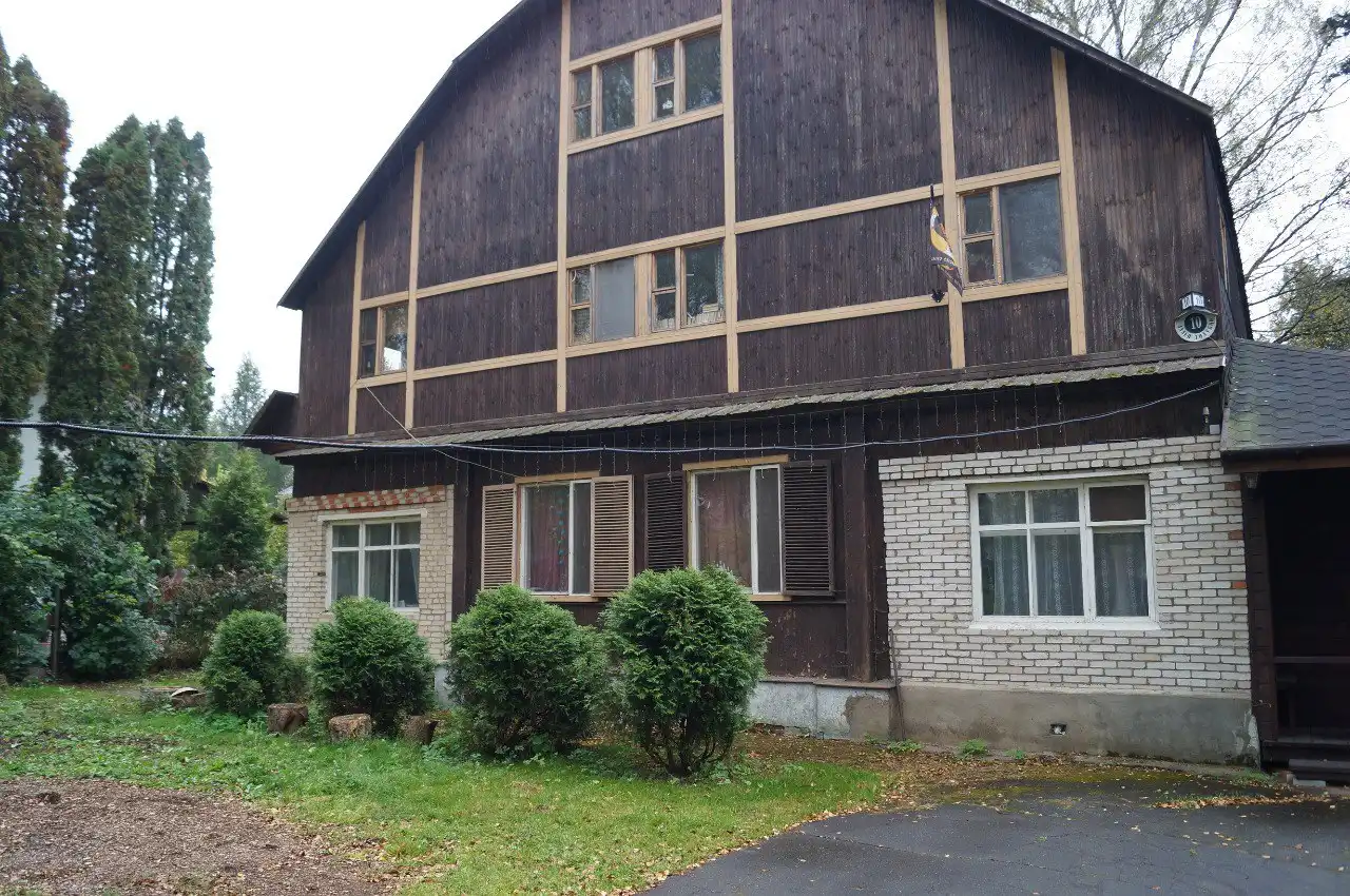 Продажа 3-х этажного дома с участком 27,8 соток в селе Уборы - Дома (Недвижимость) в Уборы