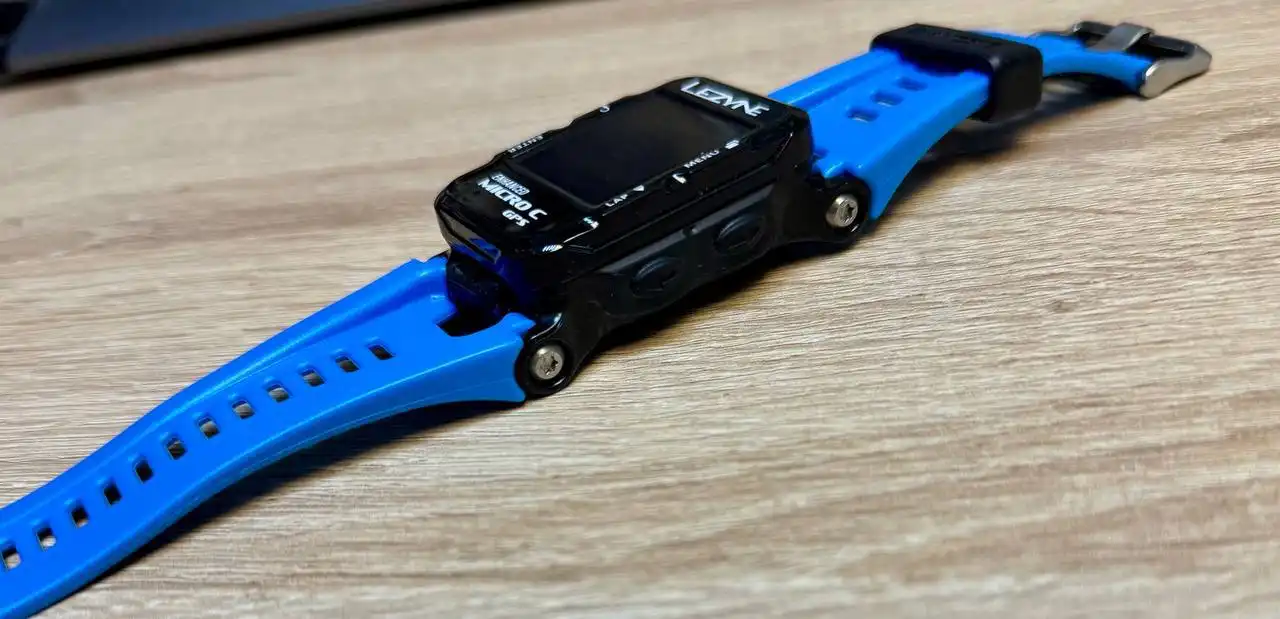 Спортивные часы Lezyne Micro С GPS для велоспорта и хайкинга - Спортивные часы (Электроника) в Москва