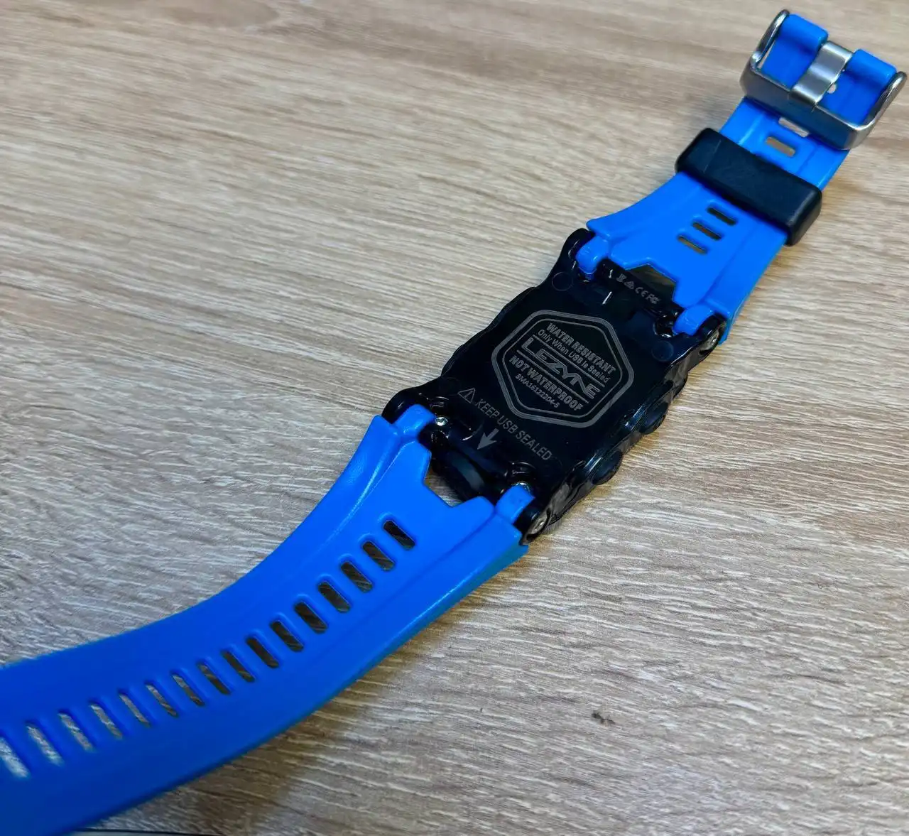 Спортивные часы Lezyne Micro С GPS для велоспорта и хайкинга - Спортивные часы (Электроника) в Москва