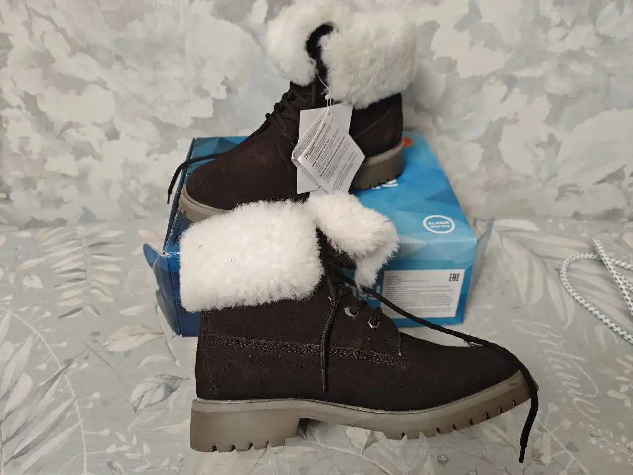 Новые зимние ботинки 37 размер - Обувь (Одежда) в Солнцево