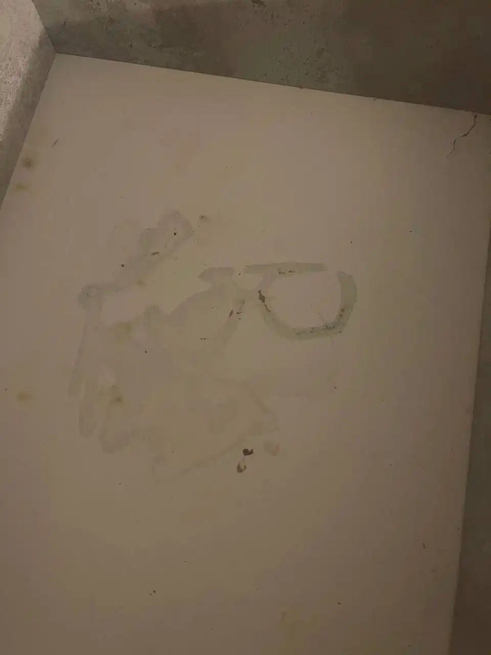 Туалетный столик с подсветкой и пуфиком - Мебель (Для дома и дачи) в Москва