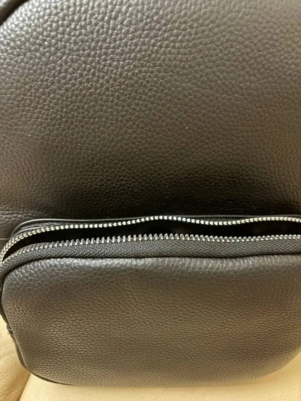 Рюкзак из натуральной кожи - Одежда в Москва