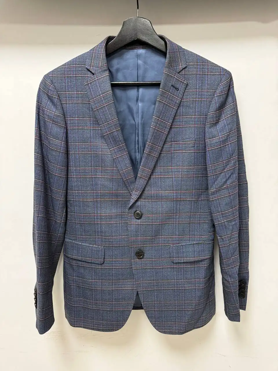 Костюм двойка Albione 46 размер - Мужская одежда (Одежда) в Москва