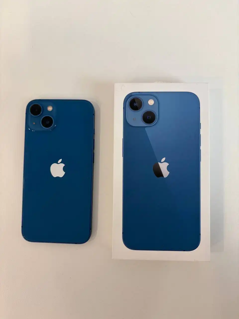 Продажа iPhone 13 128 ГБ синего цвета - Смартфоны (Электроника) в Москва