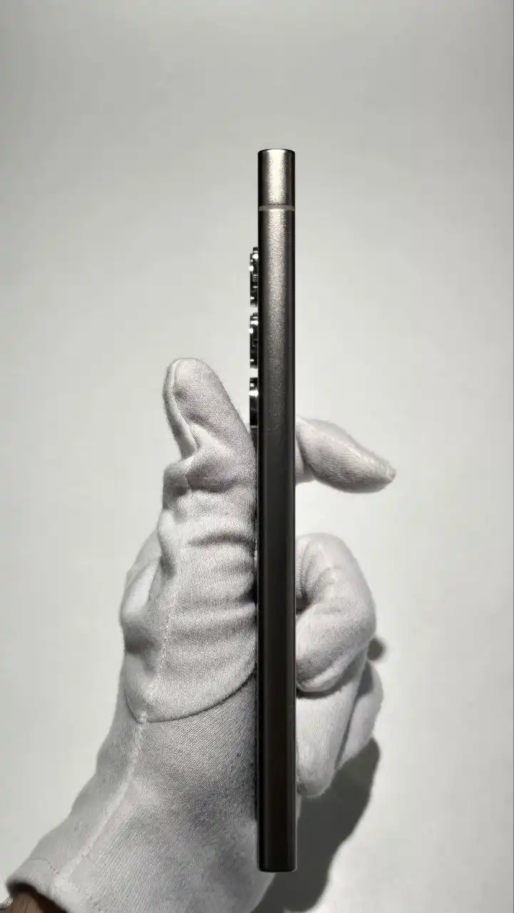 Продаётся Samsung Galaxy S24 Ultra на 12/256 Гб - Смартфоны (Электроника) в Химки