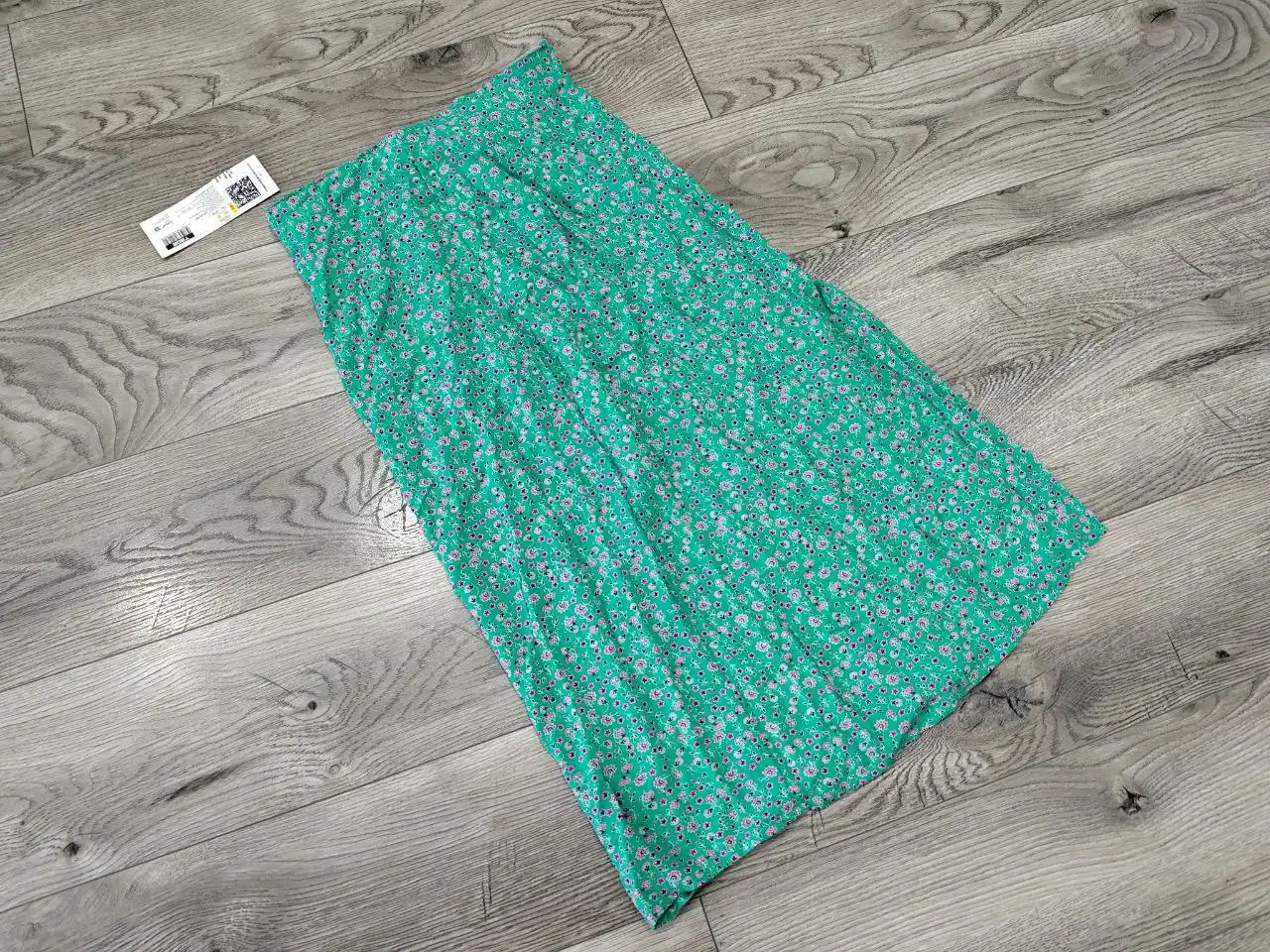 Продажа новой юбки размер XS - Женская одежда (Одежда) в Москва